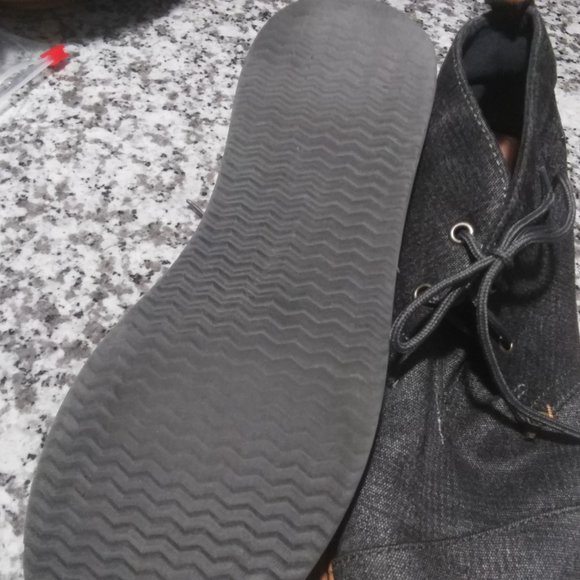 Toms Chukka Boots